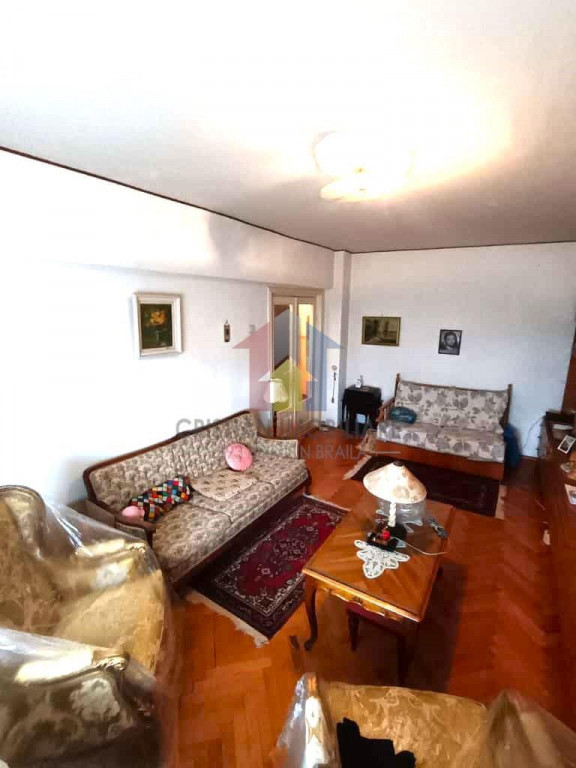 65 mp - 2 camere, Calarasi - Tineretului, decomandat, etaj i