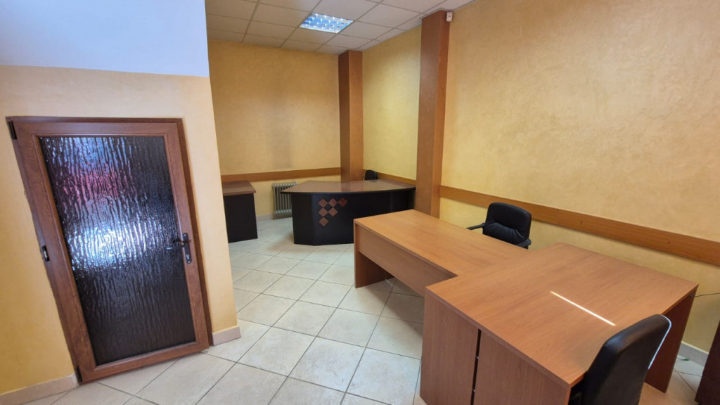 Spațiu comercial ULTRACENTRAL – zona Hotel Gorj