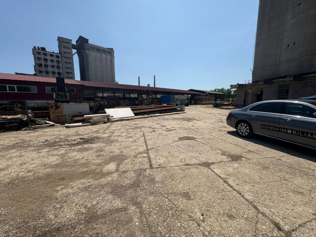 Proprietate industriala - Tg. Jiu - teren + hala + birouri