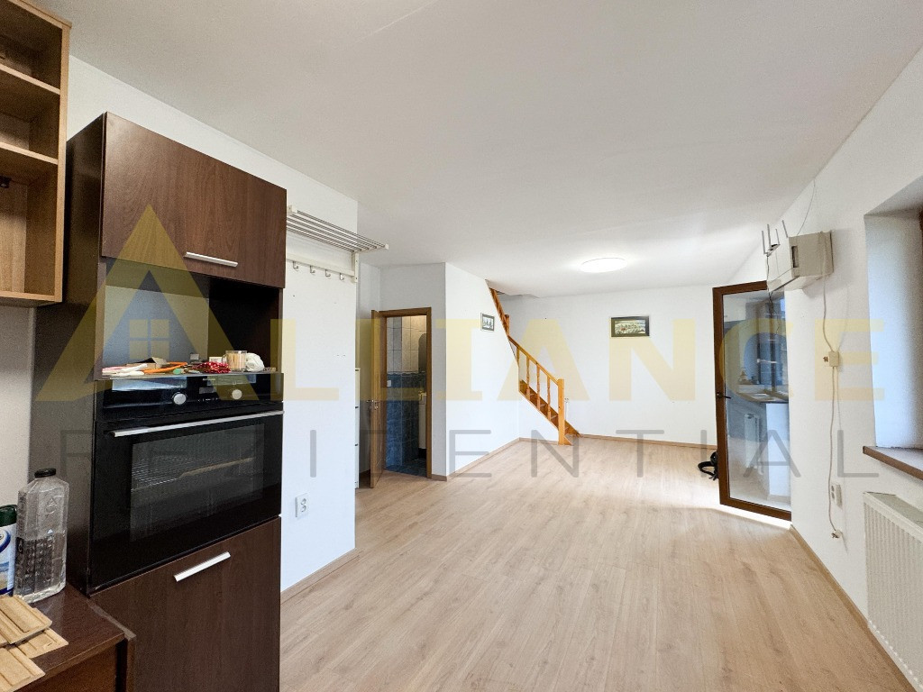 Apartament 3 camere etaj 5 Bucuresti sect 4