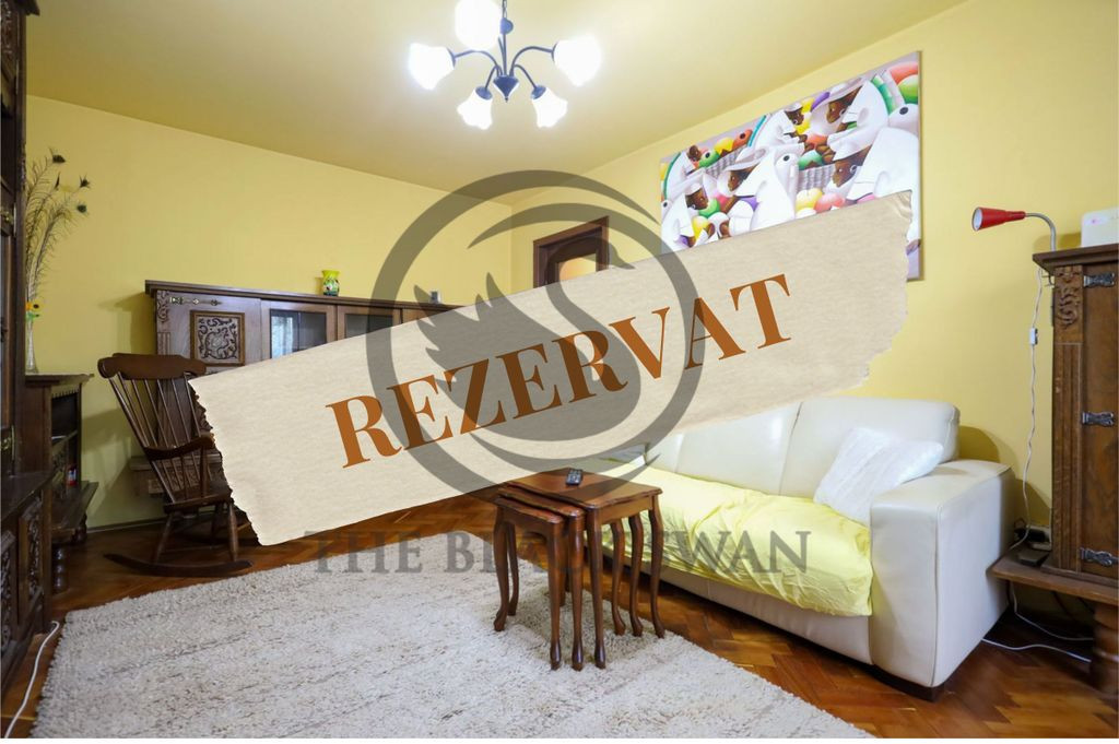 Apartament 3 camere de vanzare | decomandat | Zona Centra...