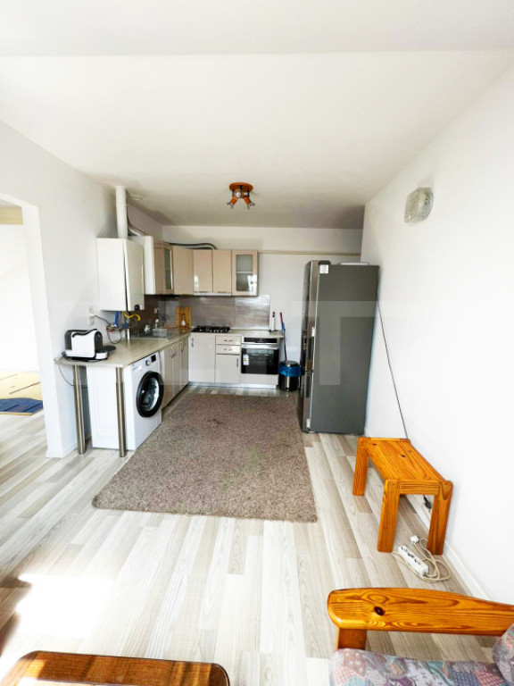 Apartament cu 3 camere, 55 mp, Valea Lupului