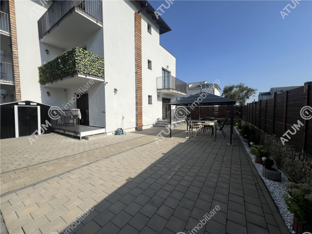 Apartament modern cu 3 camere si gradina de 165 mp zona Arhi