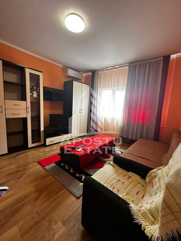 Apartament 2 camere, aer conditionat, zona Gh. Lazar