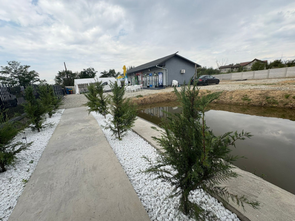 Spațiu comercial la doar 50 m de DN 67 – Câlnic