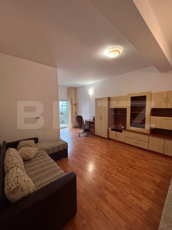 Exclusiv-Apartamet 1 camera, 28 mp, balcon, zona Aleea Detun
