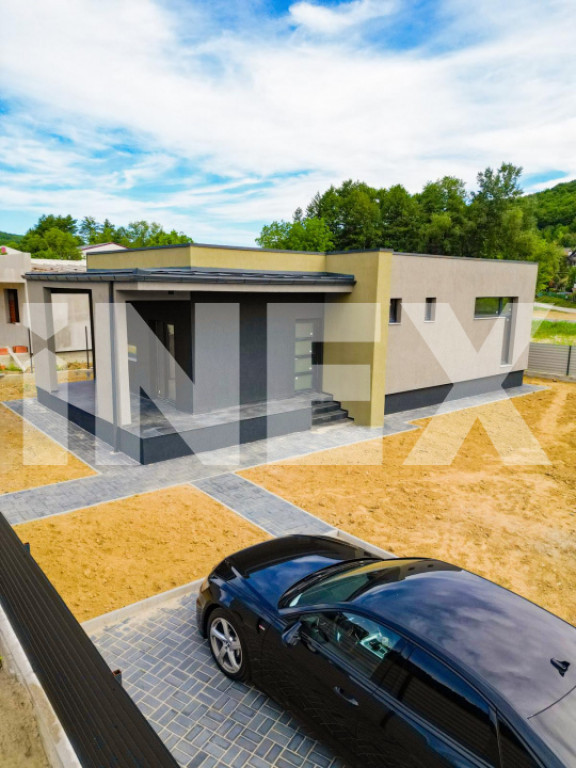 Case parter cu 4 camere în Budeasa – confort modern în m