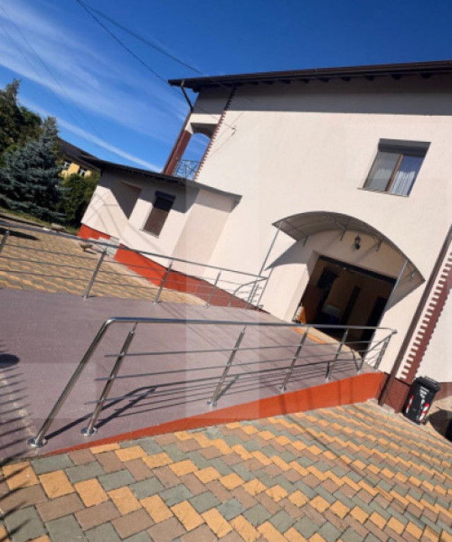 Vila de lux P+E+M în comuna Tudora – finisaje premium, co