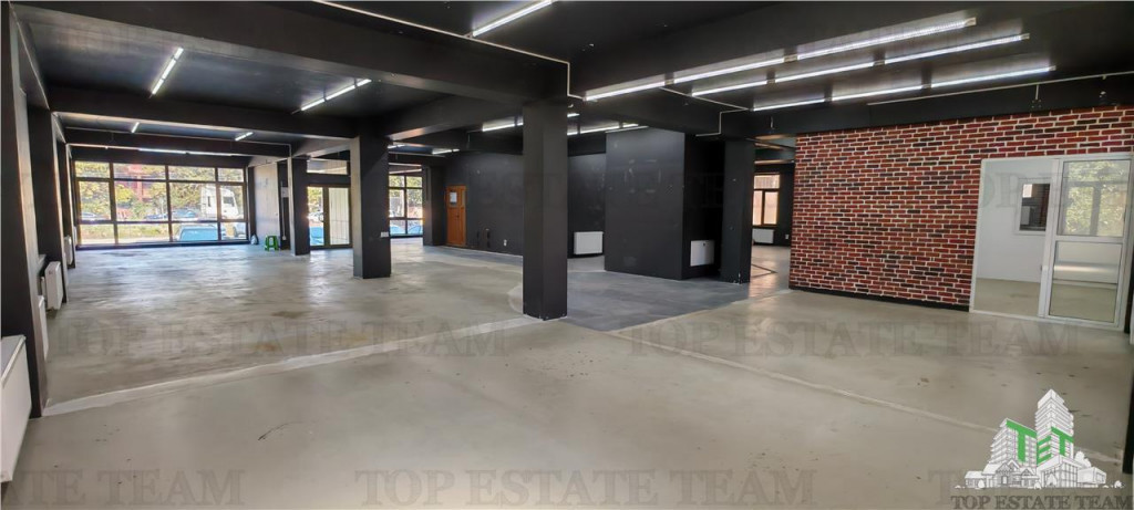 Spatiu comercial, stradal, parter de bloc si demisol, 800mp