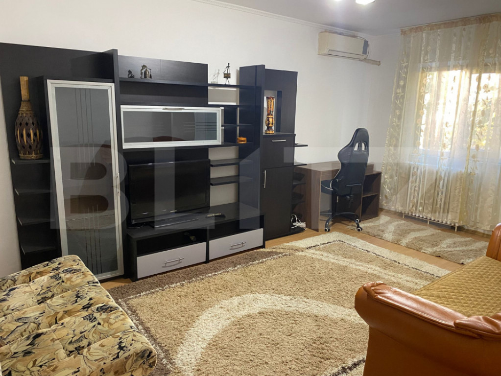 Apartament 2 camere, 50 mp, zona Nicolina