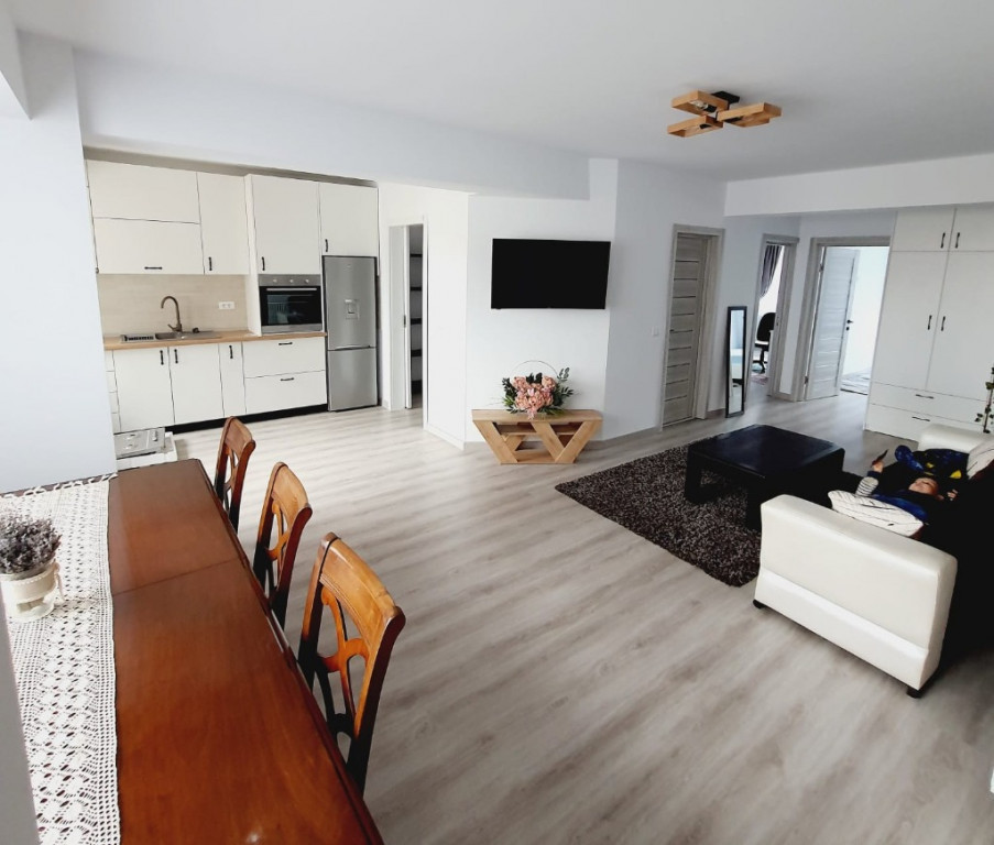 Apartament cu 3 Camere de LUX in LONDON RESIDENCE CENTER