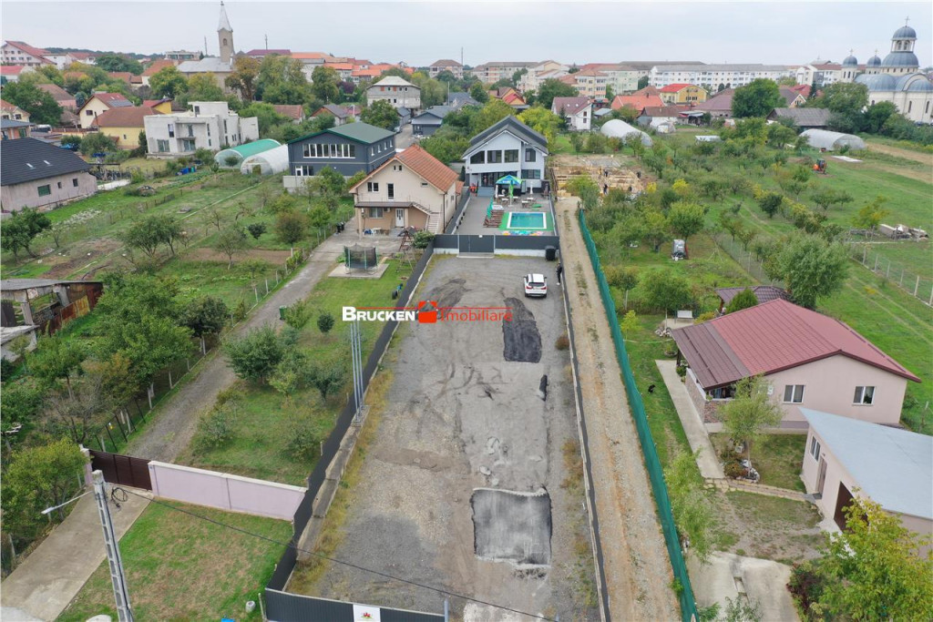 Oportunitate investitie - Cladire moderna cu piscina | Sanma