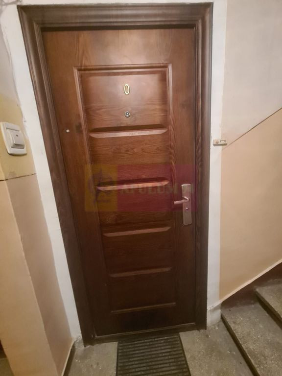 Apartament cu 3 camere de vanzare in Campina - Zona Cuza