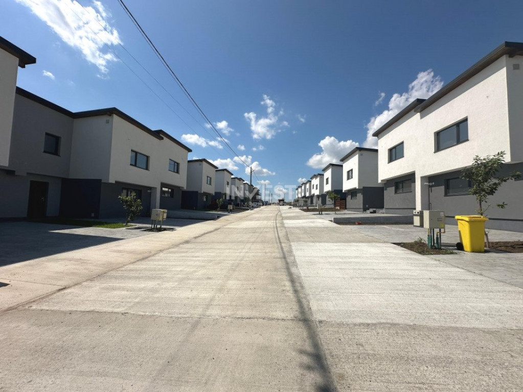 CASA 5 CAMERE POPAS PACURARI-VALEA LUPULUI