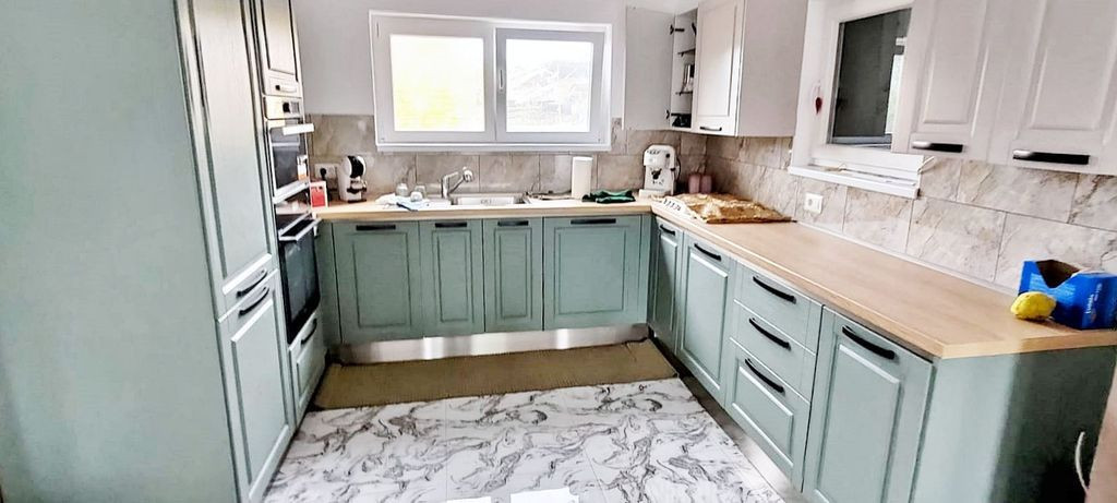 Direct Proprietar - Casa noua in Pucioasa