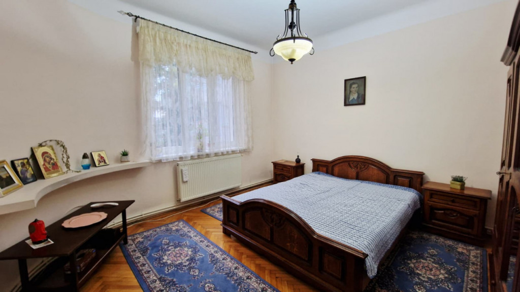 Apartament 3 camere Universitate-Calderon, etaj 2, 93mp