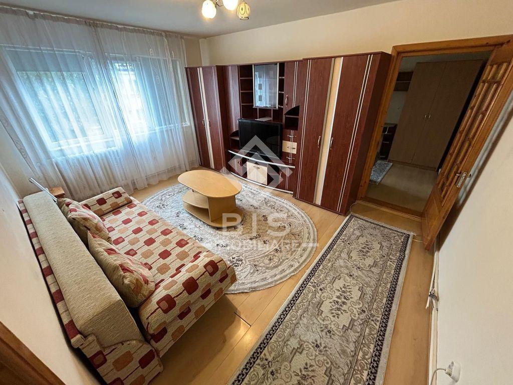 Apartament de inchiriat - 2 camere - Aleea Tihuta