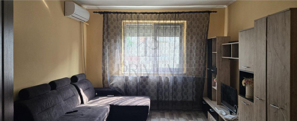 Garsoniera zona Blascovici-mobilata si utilata