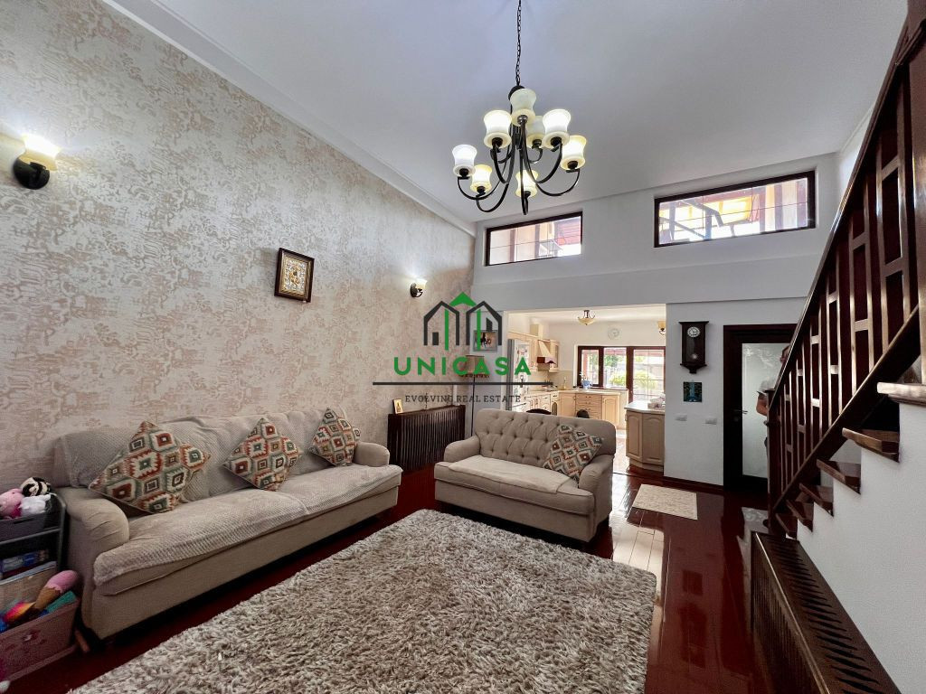 Casa Vladesti/4 camere / De inchiriat