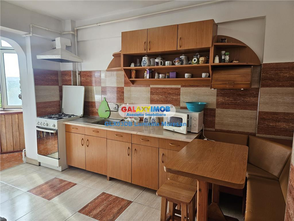 Apartament 2 camere decomandat Targoviste Micro 11