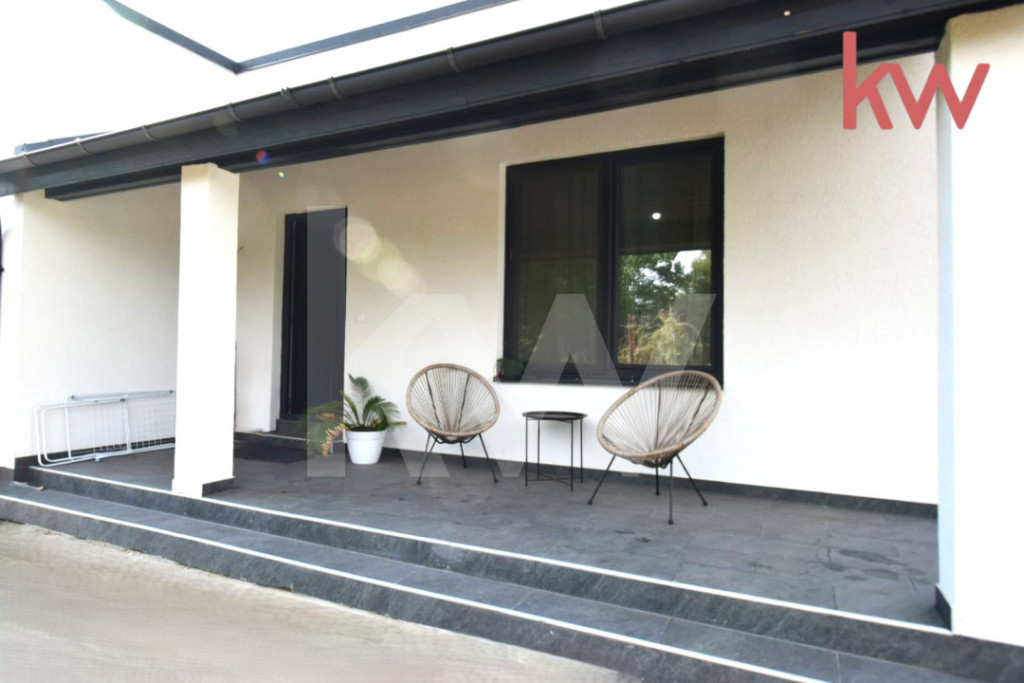 Casă Nouă Modernă cu Teren 570 mp | Pielești