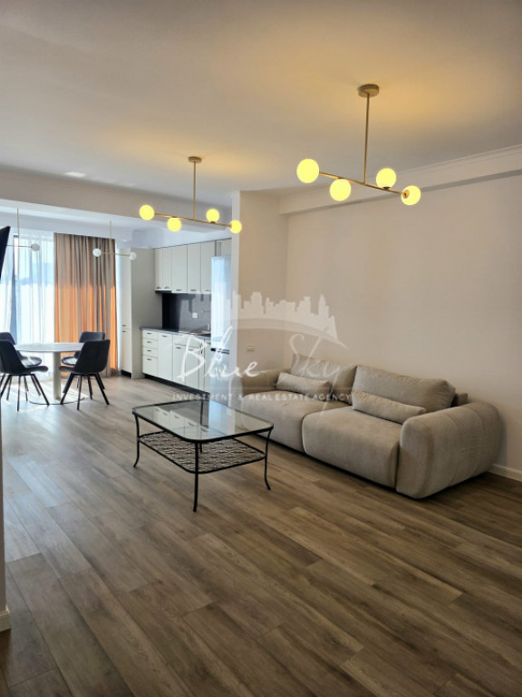 Statiunea Mamaia, apartament langa plaja, termen lung