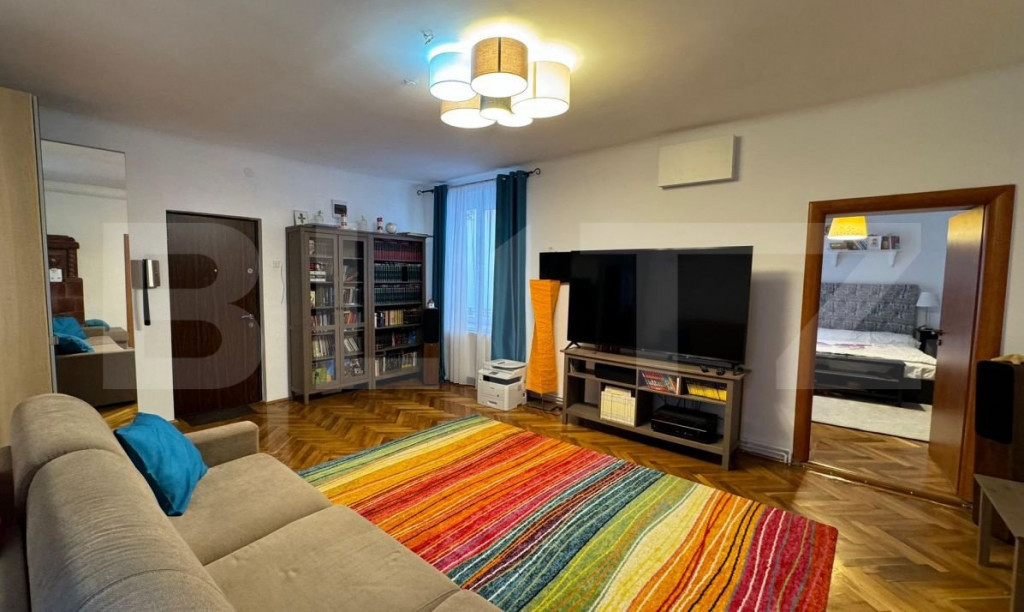 Apartament cu 4 camere, 150 mp, zona Centrala