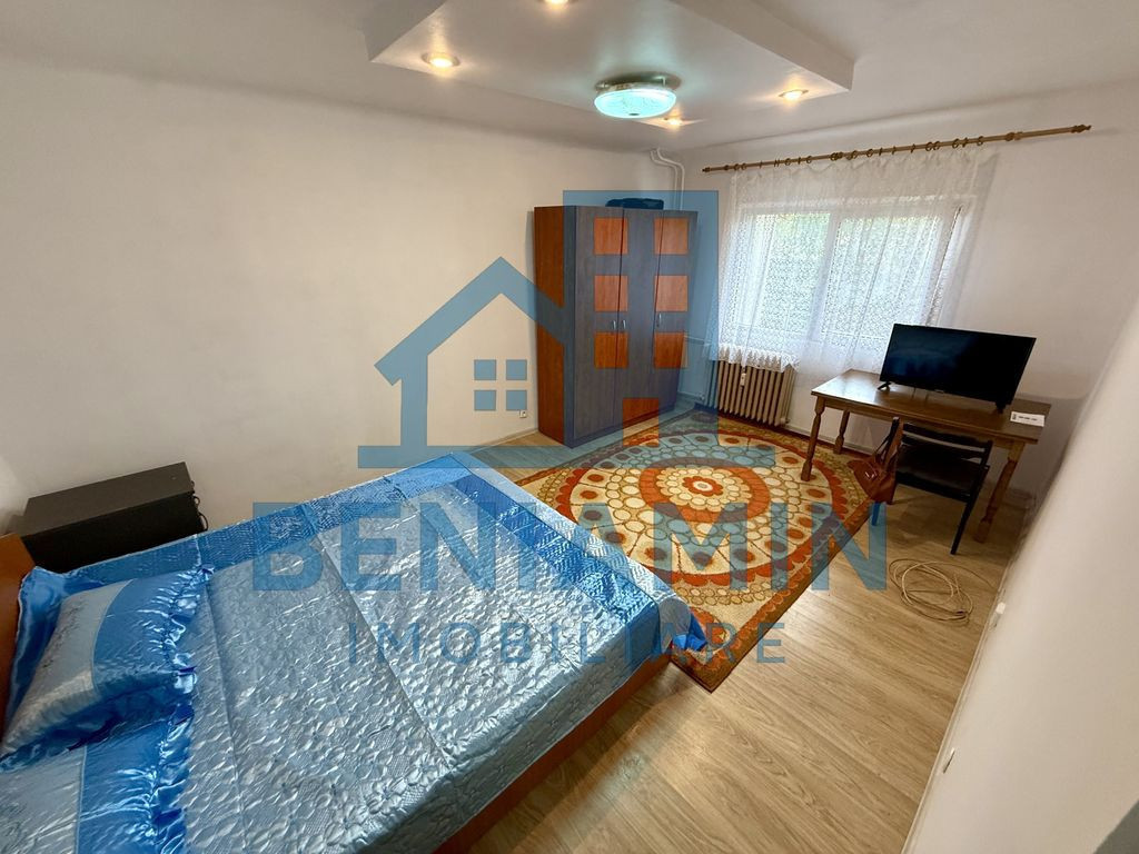 Garsoniera decomandata - parter - mobilata - utilata - Va...