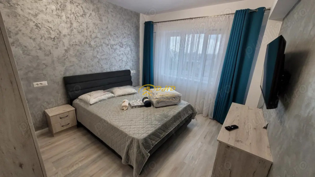 Inchiriez ap. 2 camere, Decomandat, Unirea Towers