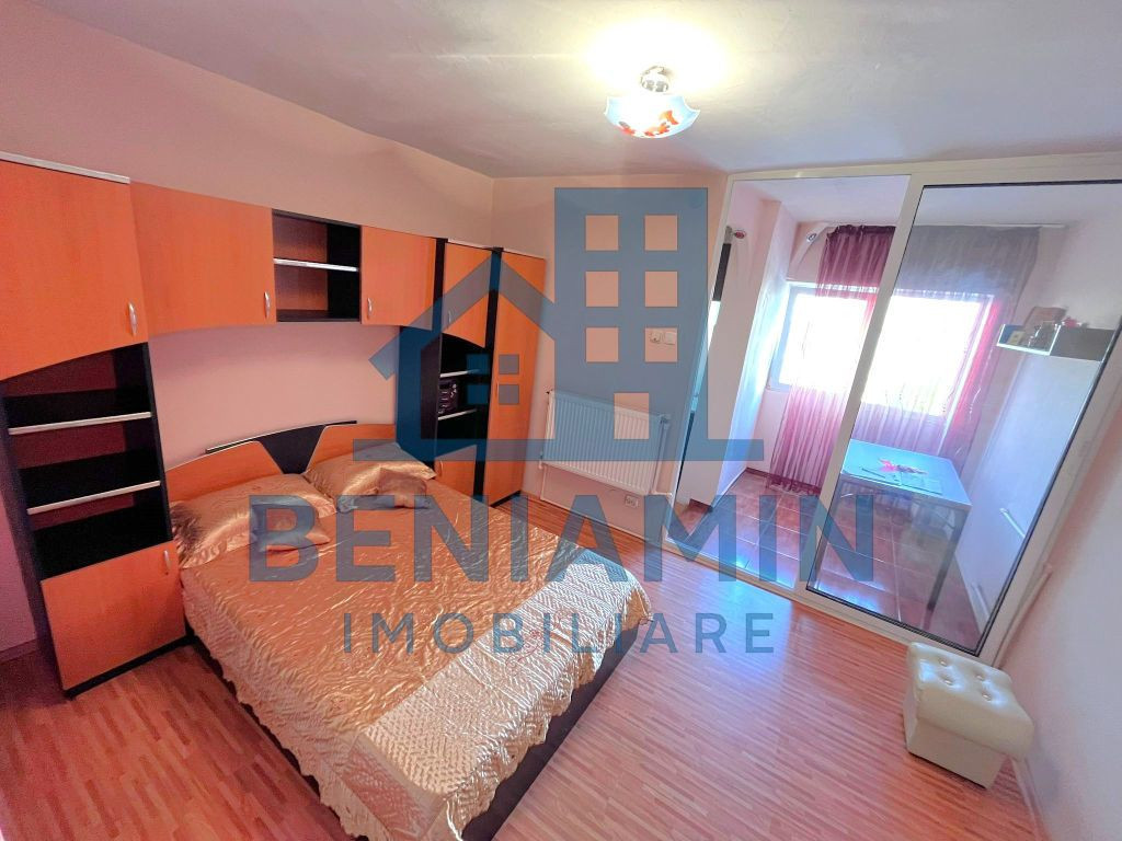 Garsoniera-Mobilata-Utilata-Disponibila Imediat-Zona Carr...