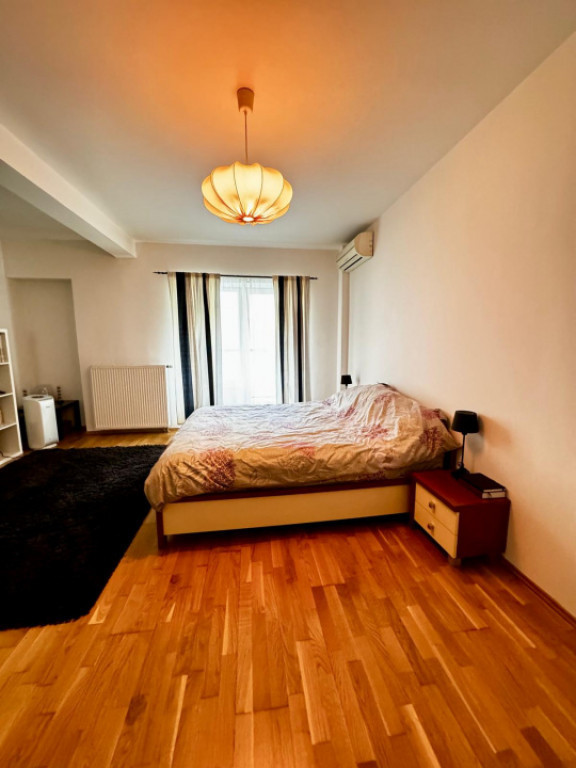 3 camere New Town-Baba Novac