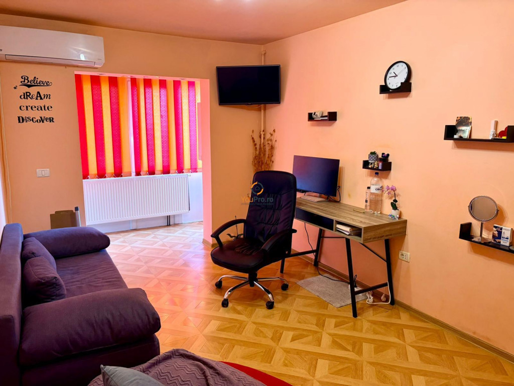 Apartament 2 camere semidecomandat etaj 4 Zona Girocului