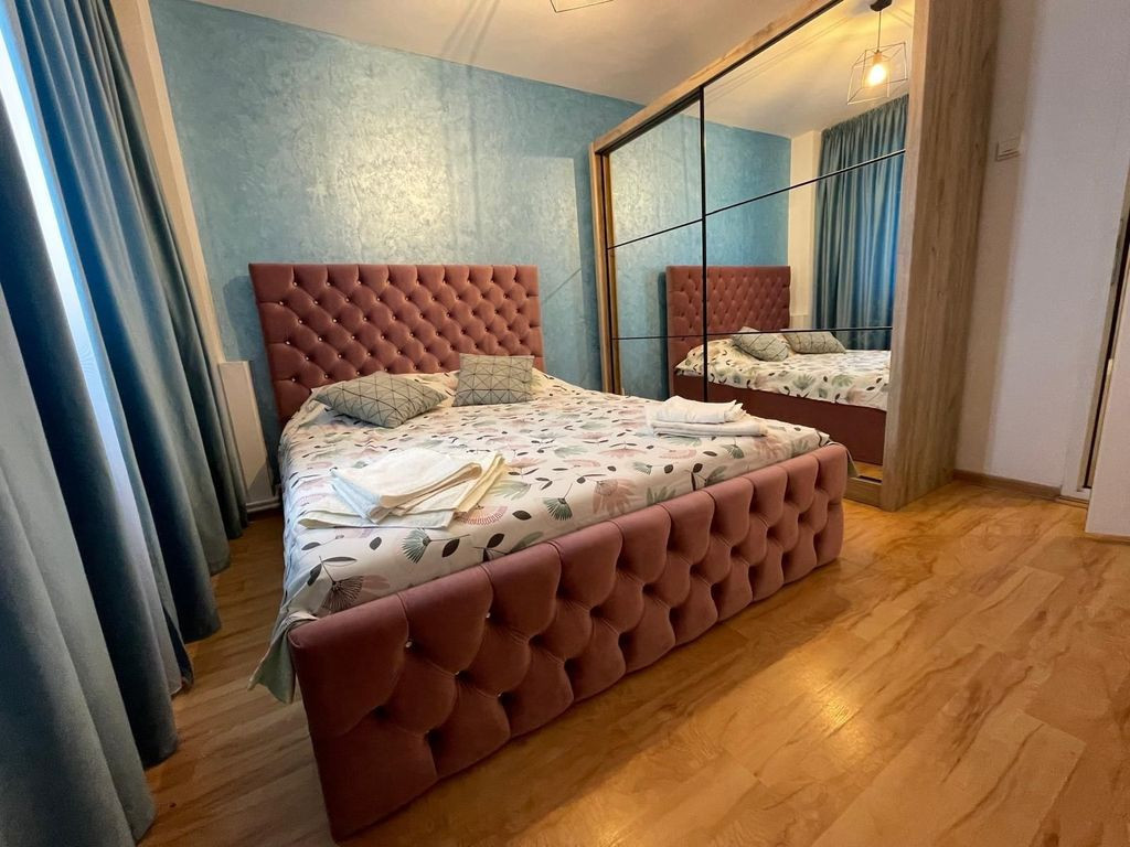 Închiriere apartament 2 camere decomandat – Mazepa 2