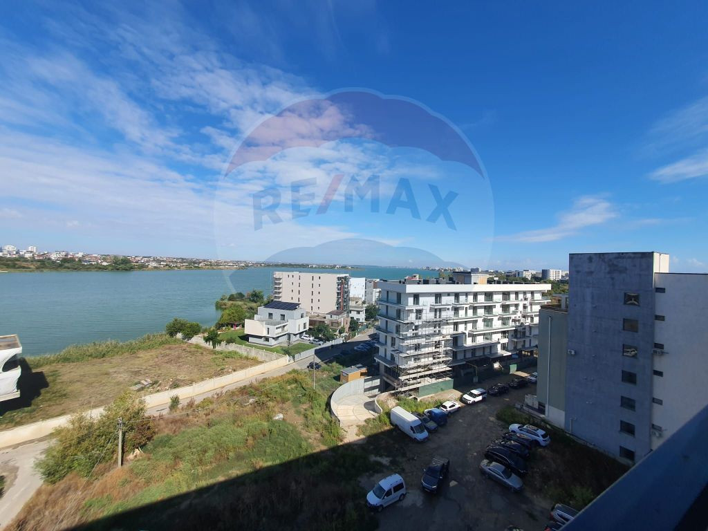 Vanzare Apartament cu 2 camere Lux în zona Tomis Nord