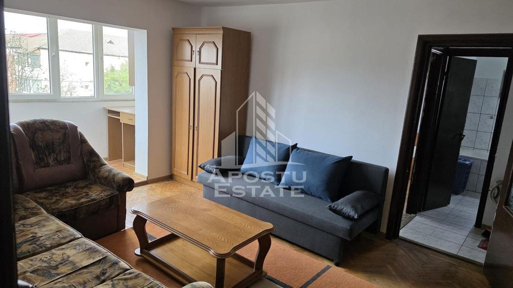 Apartament cu 2 camere, zona Soarelui