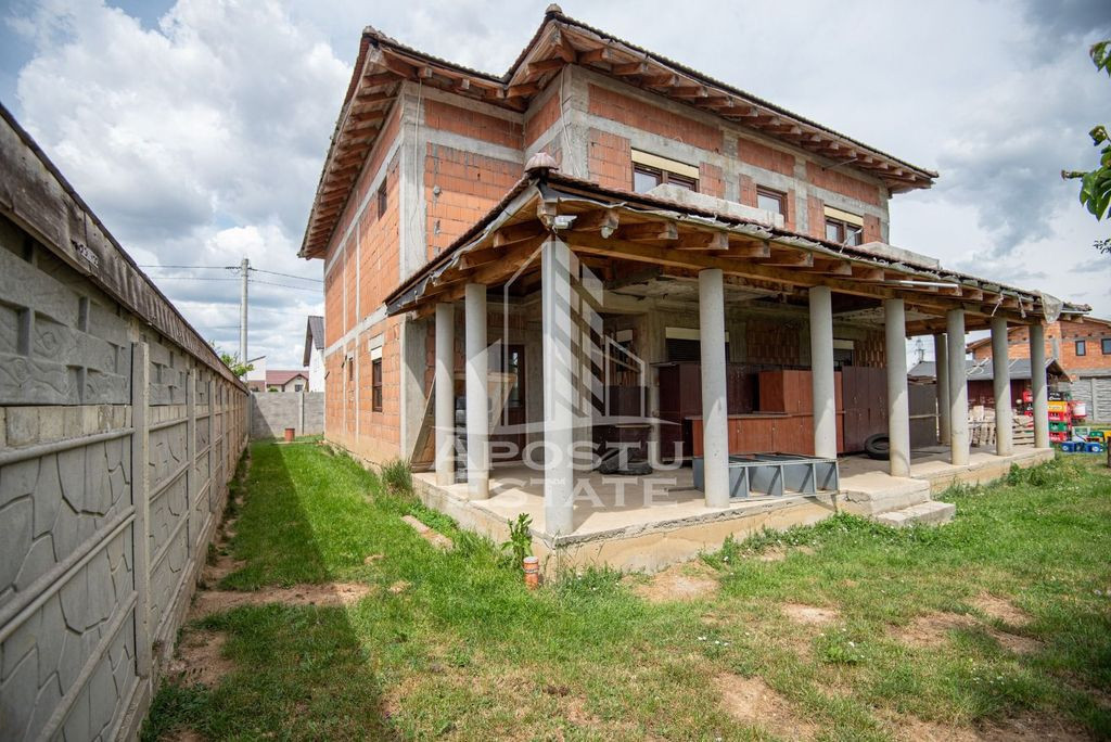 Casa individuala | 5 camere | 184mp utili | Teren 1088 | ...