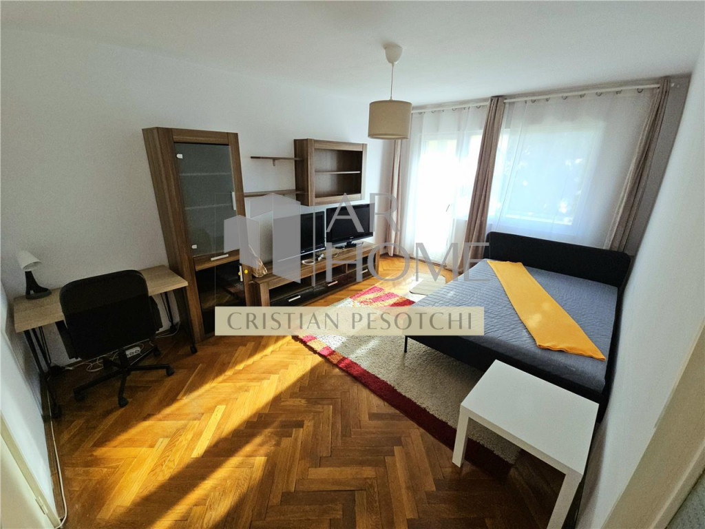 Apartament 2 camere, Ploiesti, zona Bobalna
