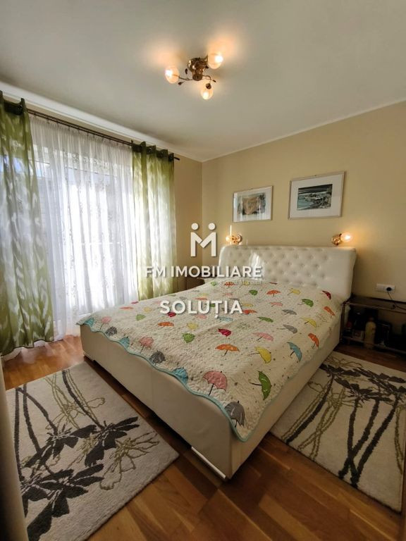 Apartament 3 camere, la curte, zona Valea Borcutului!