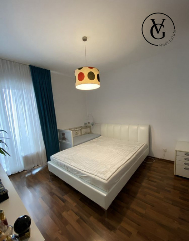 Apartament 2 camere - Loc de parcare - Metrou Titan