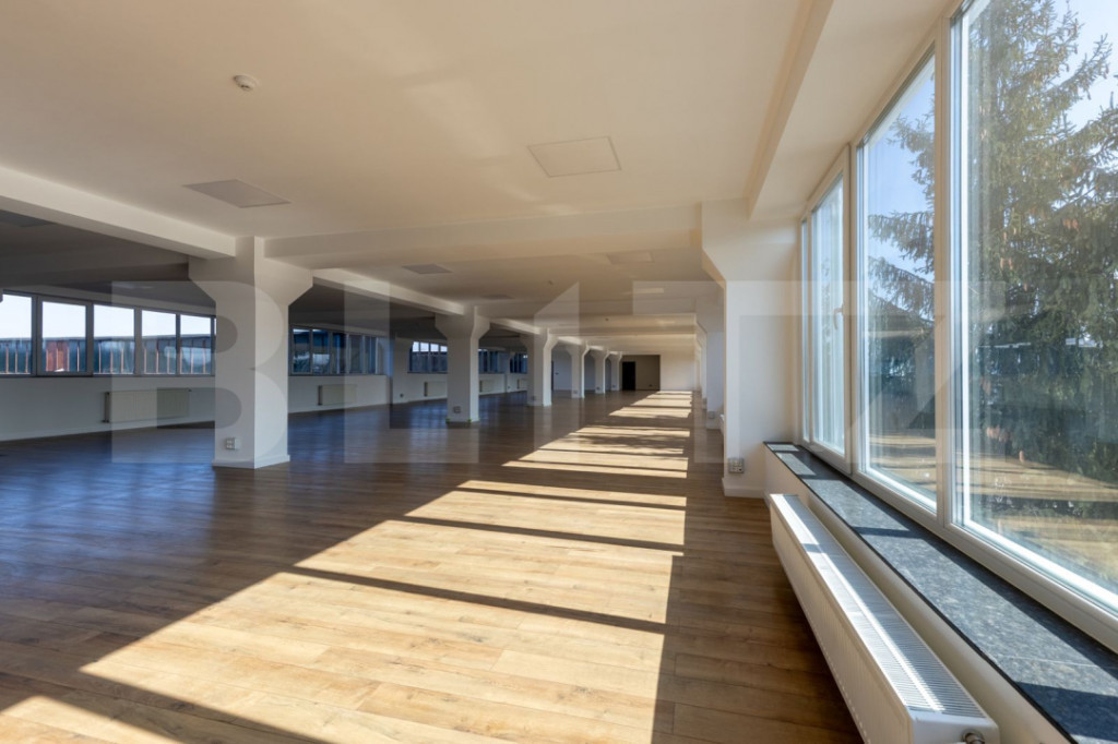 Spațiu de birouri, 650 mp – Zona Coresi