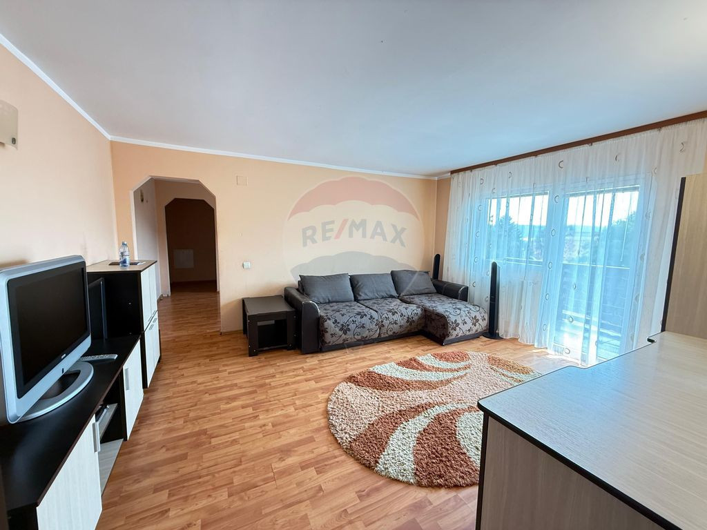 Apartament 3 camere de vânzare – Gura Humorului, zona ...