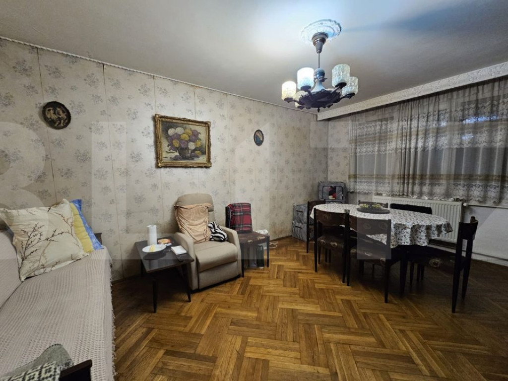 Apartament cu 4 camere, 81 mp, zona Berceni