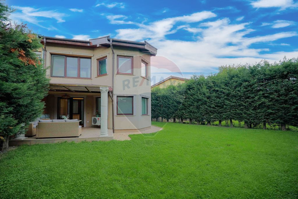 Casă de vânzare cu 3 dormitoare, cartier Europa, Oradea