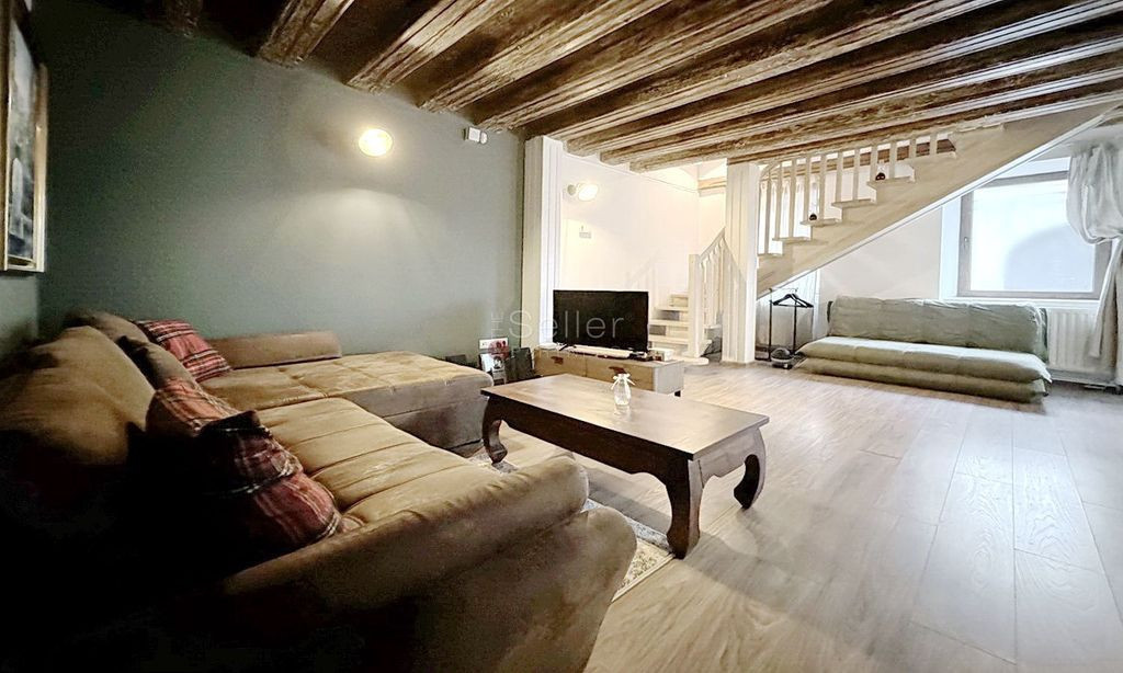 Casa amenajata cu stil, acces auto, curte, terase, zona Star