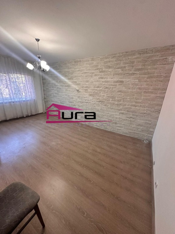 Apartament 3 camere cartier E3