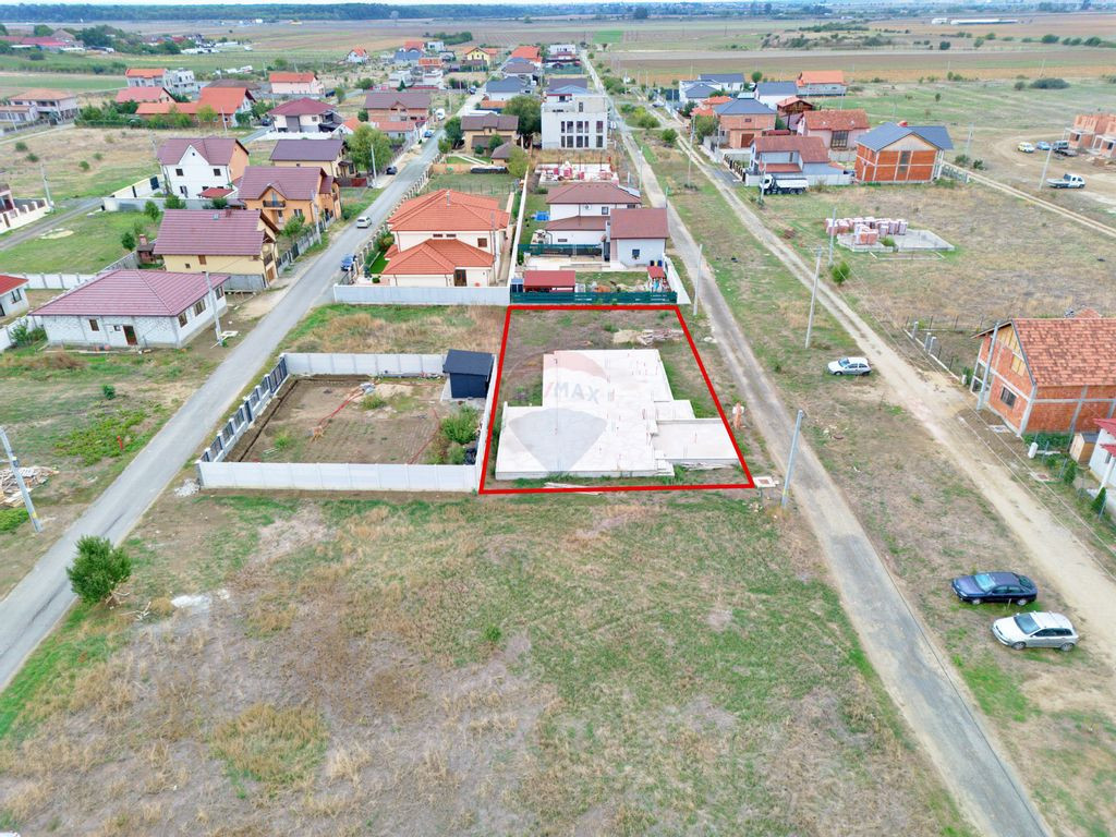 De vânzare teren 13,412mp Păuliș