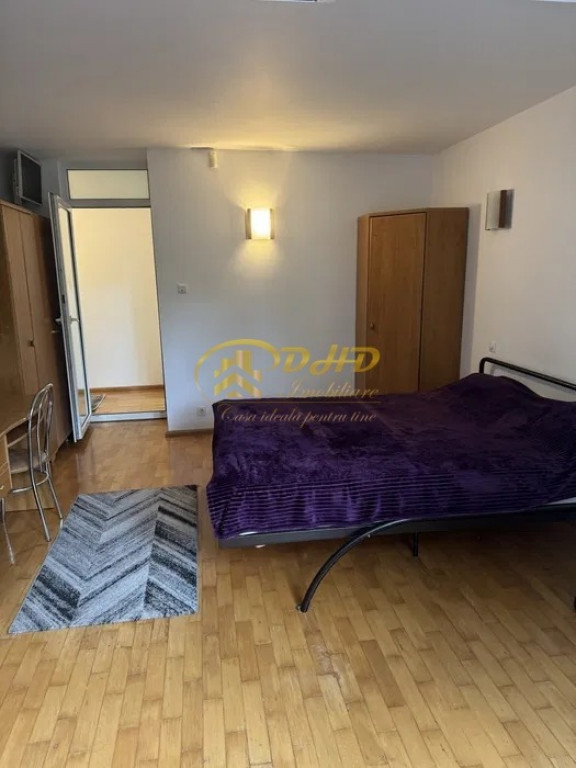 Garsonieră Păcurari (Mega Image), preț excelent