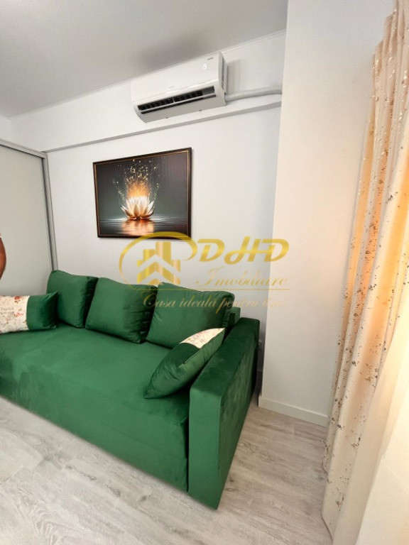 Garsonieră modernă, Păcurari