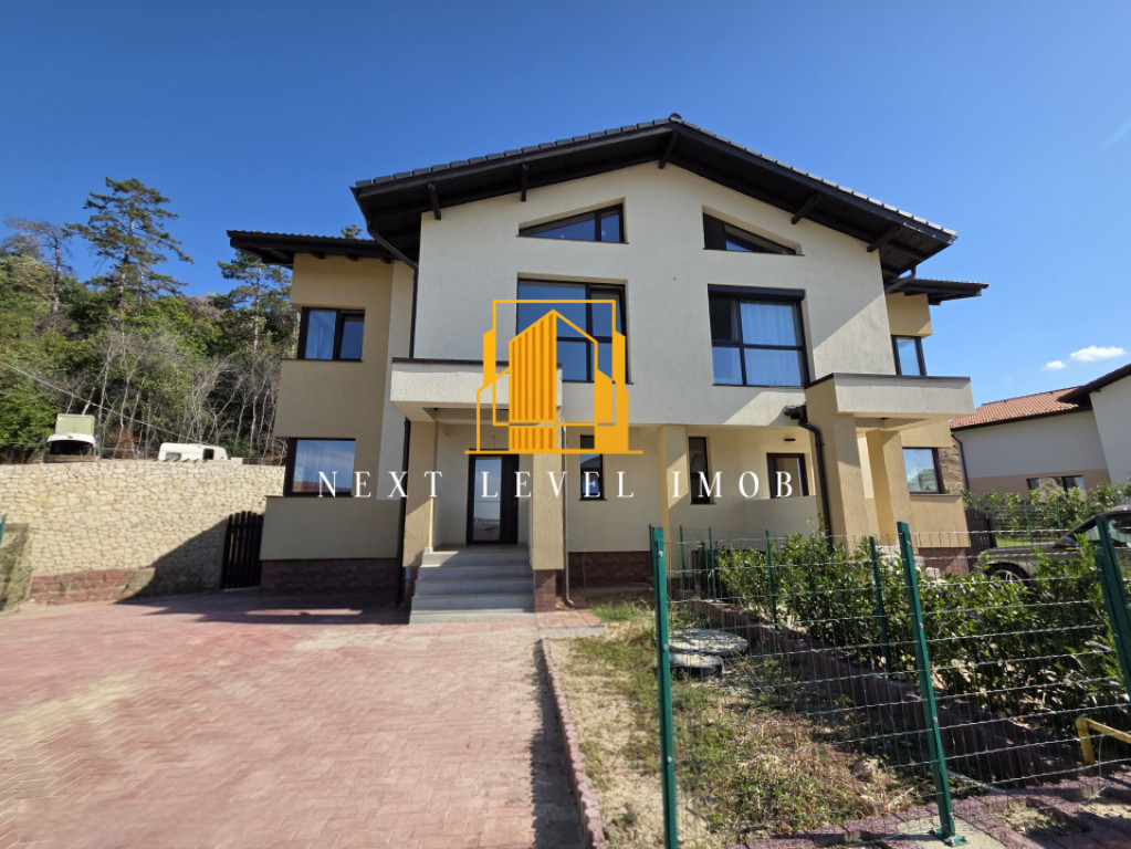 Casă duplex, 4 camere – Cartier Brătieni, Ștefănești
