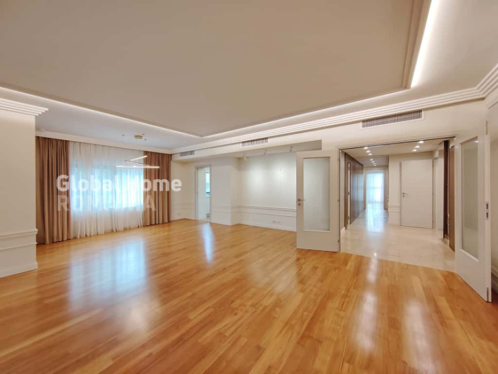 Exclusive 180 sqm Apartment | 4 Rooms | Wasington Residence